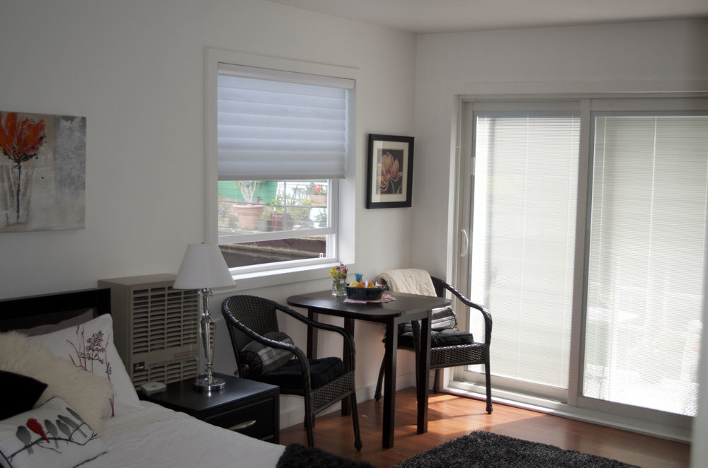 A Float Home B&B In Fisherman'S Wharf ビクトリア エクステリア 写真