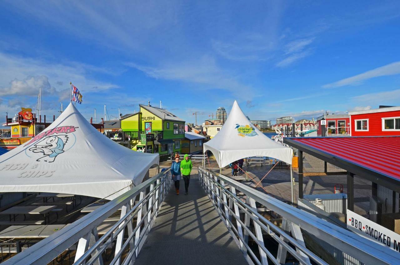 A Float Home B&B In Fisherman'S Wharf ビクトリア エクステリア 写真